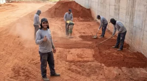 boné em obra